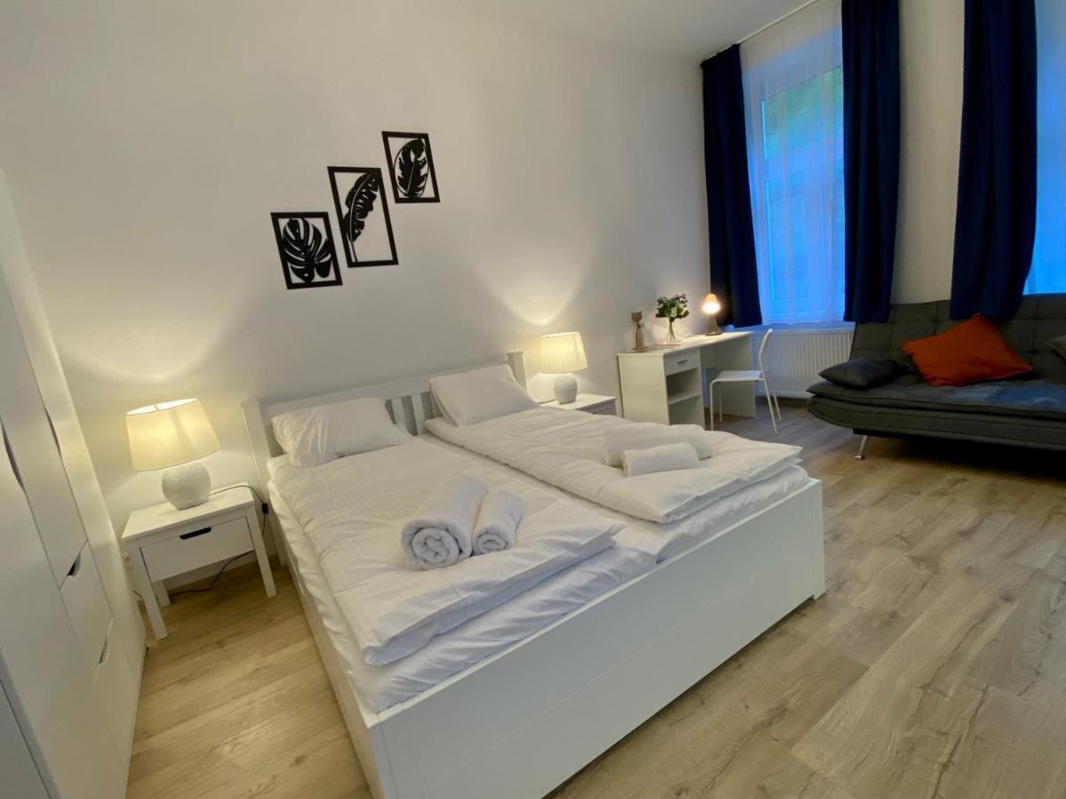 Top Class Apartments In Carlsbad Karlovy Vary Exterior foto