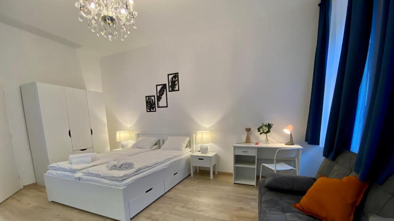 Top Class Apartments In Carlsbad Karlovy Vary Exterior foto